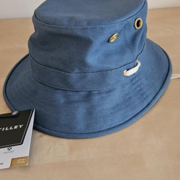 Tilley T1 Iconic Bucket Hat - Picture 3 of 7